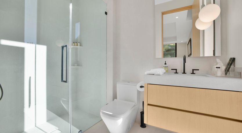 Photo of Beverly Breeze