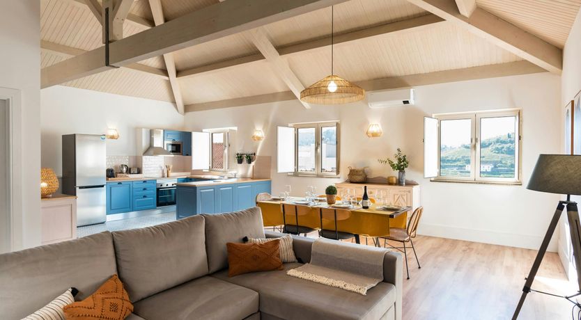 Photo of Golden Douro