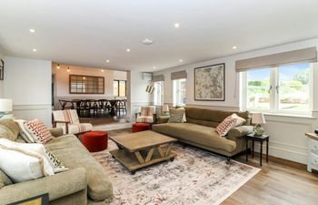 Chipperfield Charmer Holiday Home
