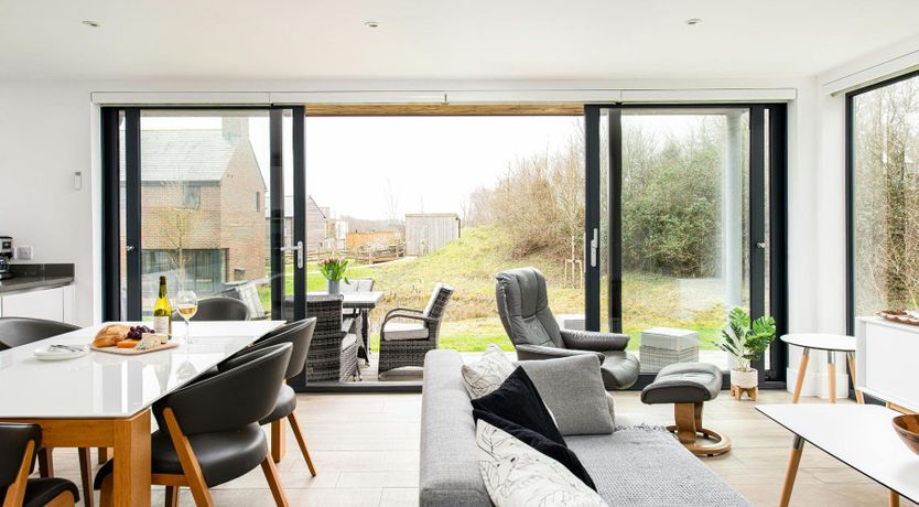 Photo of Silverlake Charm