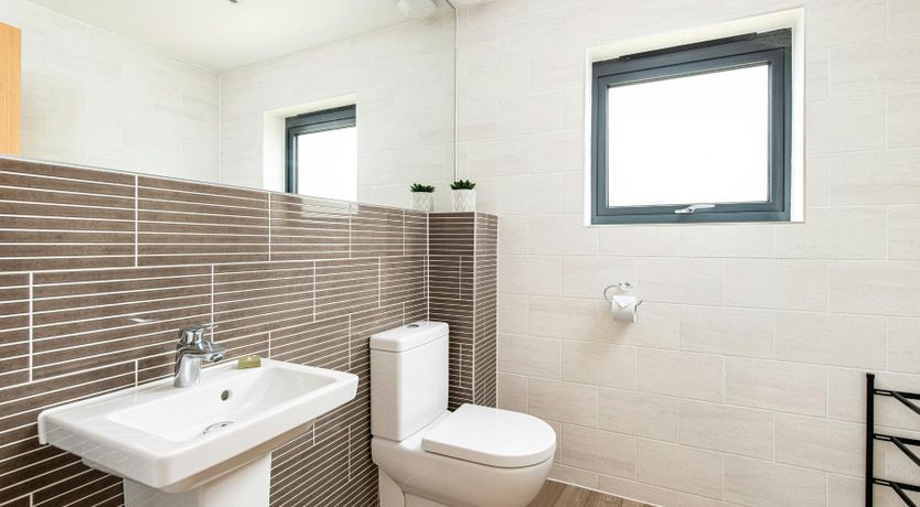 Photo of Silverlake Charm