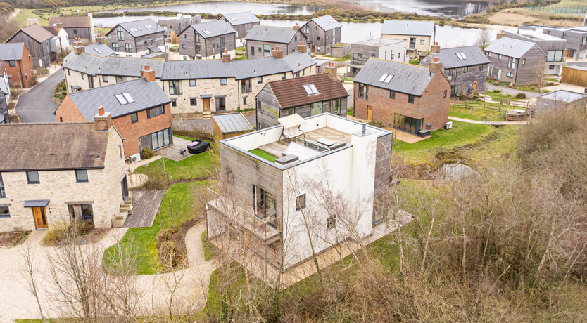 Photo of Silverlake Charm