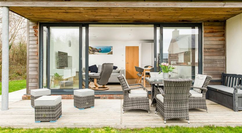 Photo of Silverlake Charm