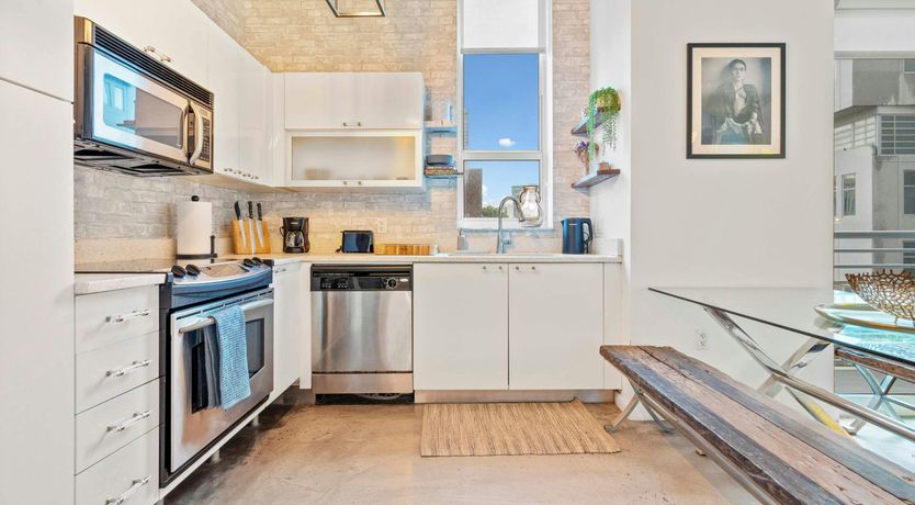 Photo of Miami Chic Loft