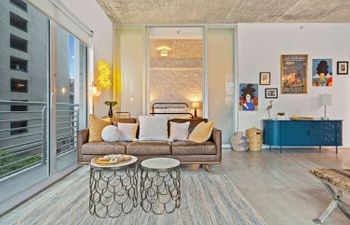 Miami Chic Loft Holiday Home