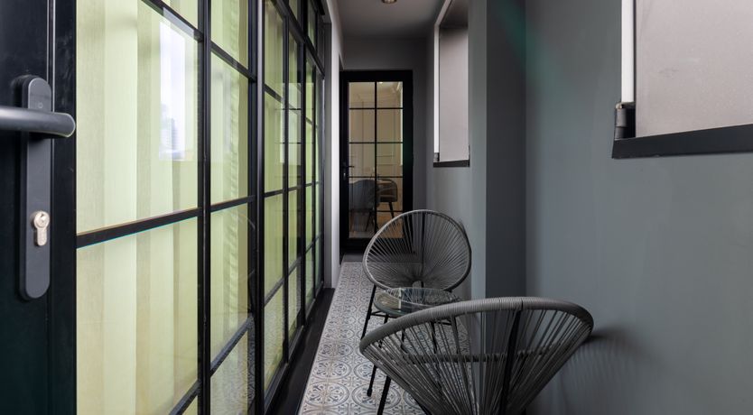 Photo of Living in London