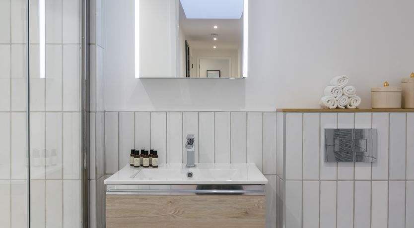 Photo of A Zesty Dwelling