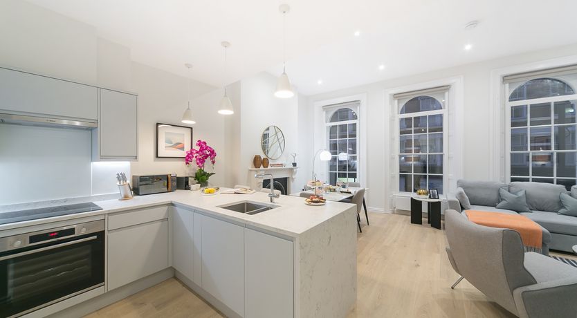 Photo of Covent Chic