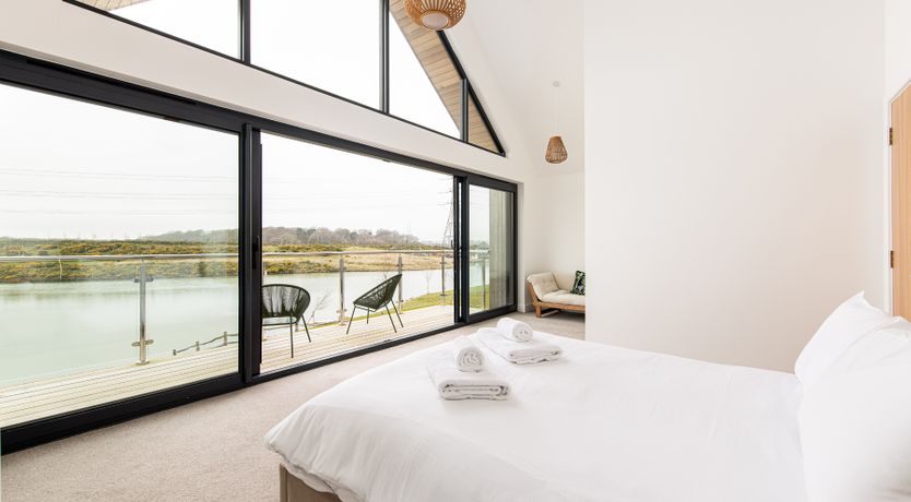 Photo of The Lakeside