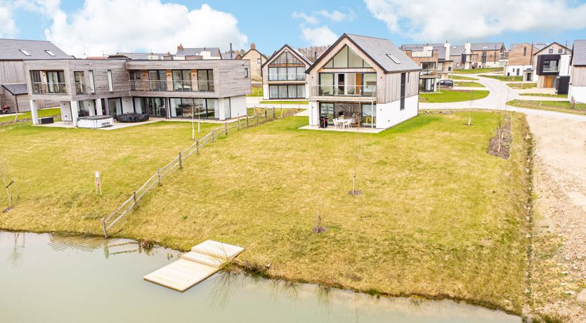 Photo of The Lakeside