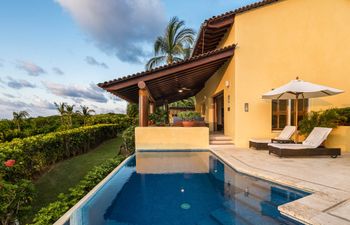 Pacific Reverie Holiday Home