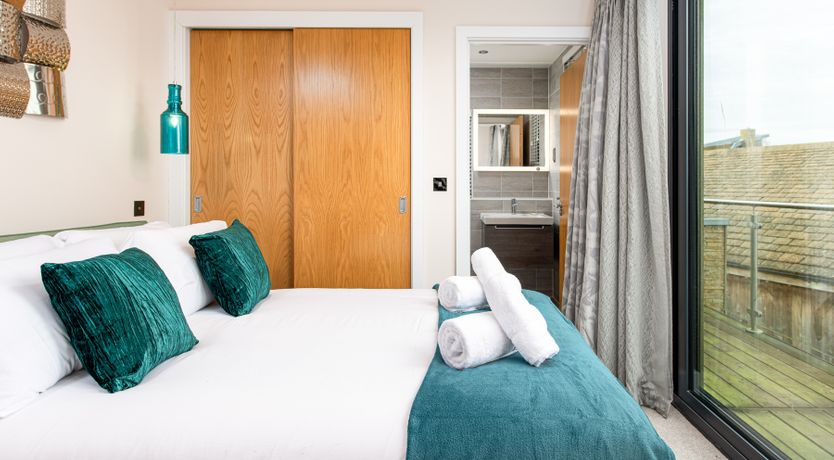 Photo of Rooftop Lake