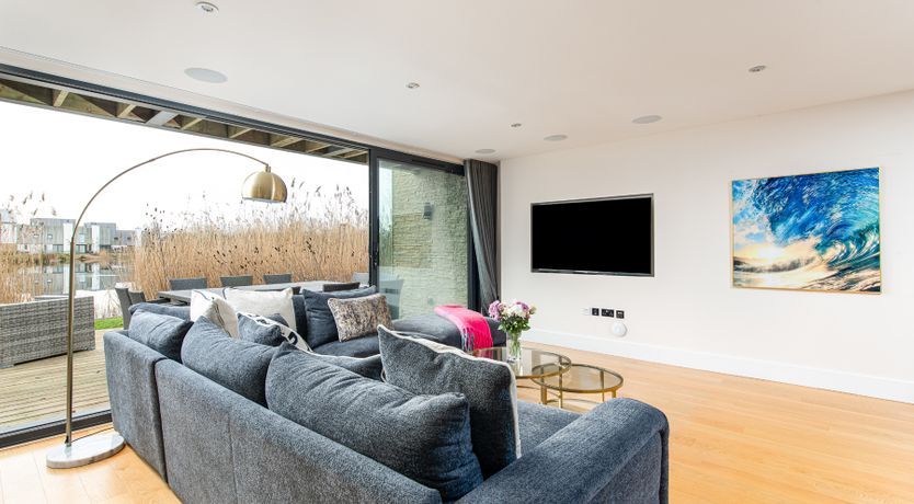 Photo of Rooftop Lake