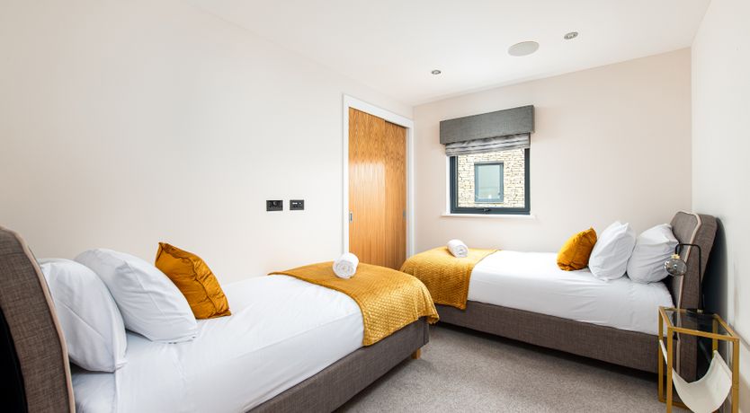 Photo of Rooftop Lake