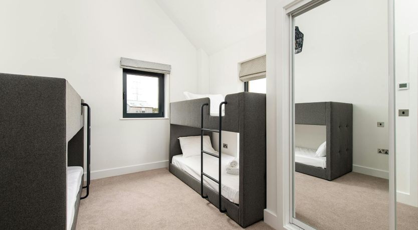 Photo of The Robin's Nest