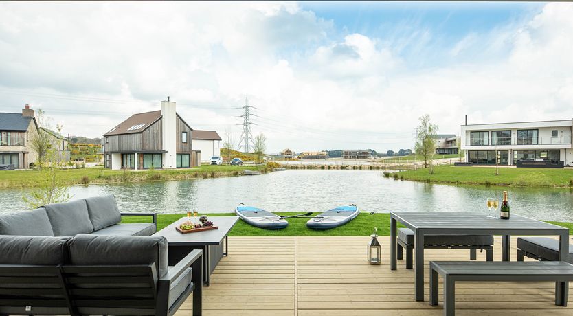 Photo of Lakeside Dorset