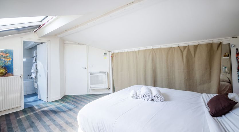 Photo of Under the Parisian Sky