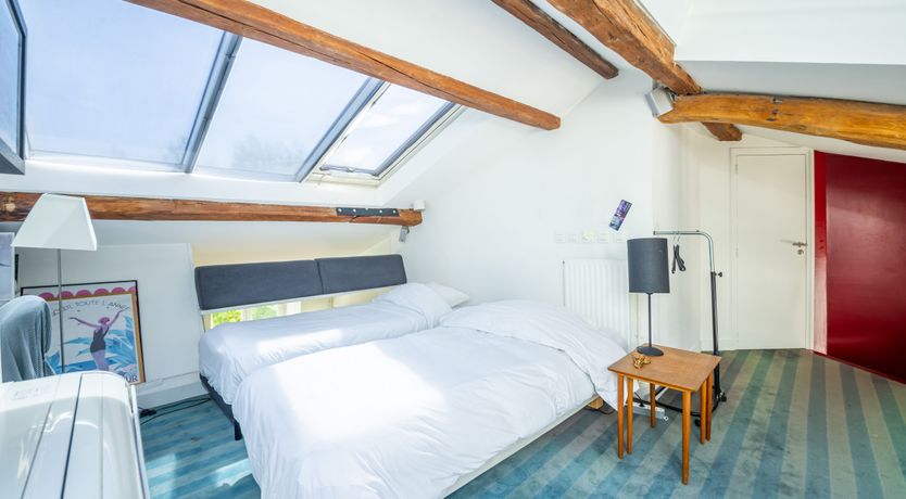 Photo of Under the Parisian Sky