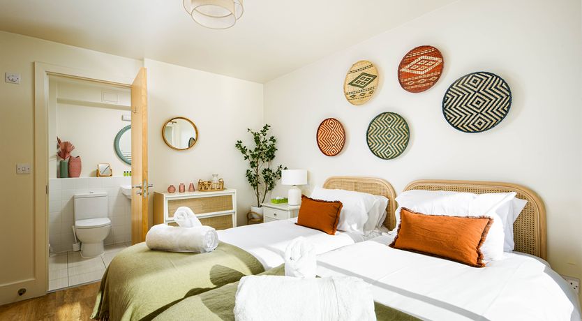 Photo of Wonderful Manor