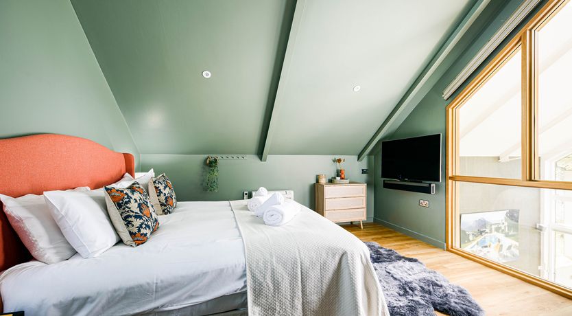 Photo of Wonderful Manor