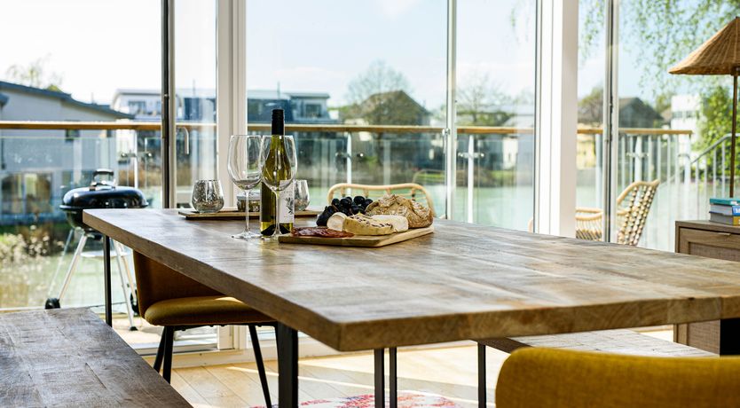 Photo of Wonderful Manor