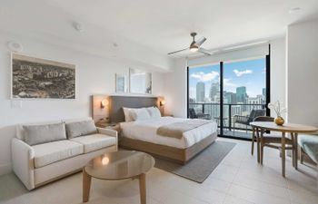 Downtown Skyline Holiday Home