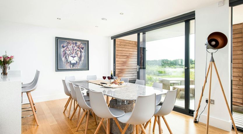 Photo of Lakehouse Escape