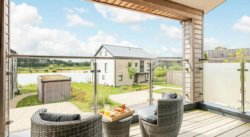 Photo of Lakehouse Escape