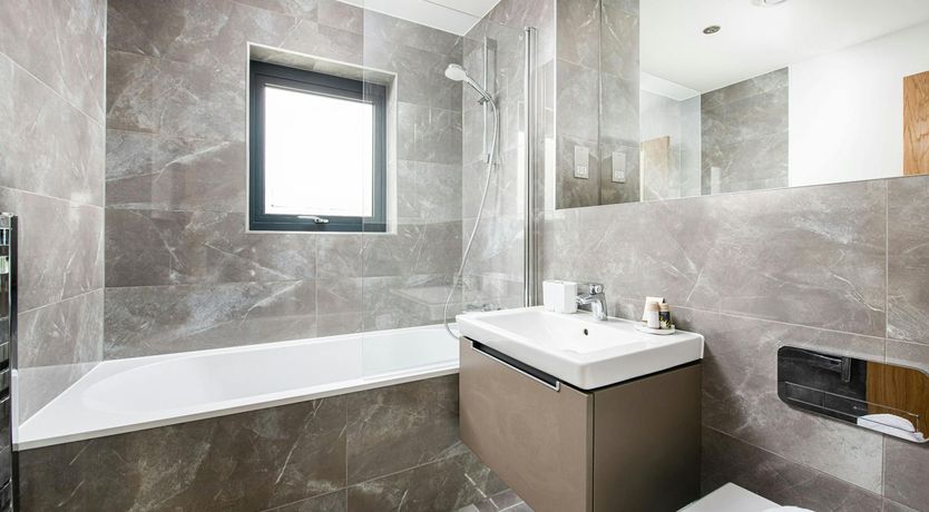 Photo of Lakehouse Escape