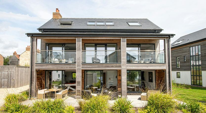 Photo of Lakehouse Escape