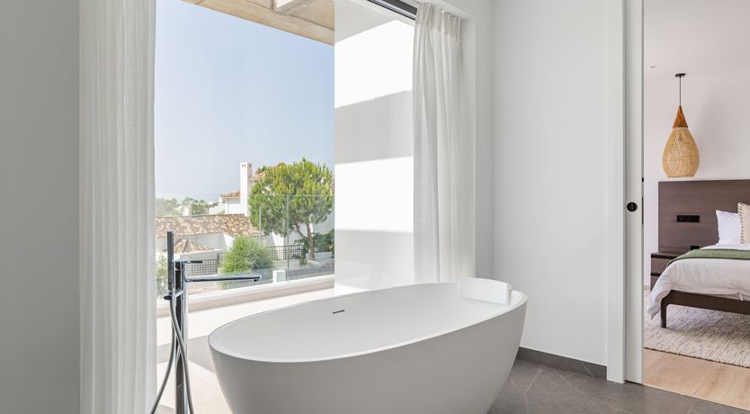 Photo of The Gold Horizon