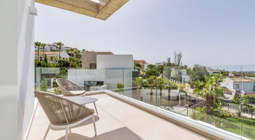 Photo of The Gold Horizon