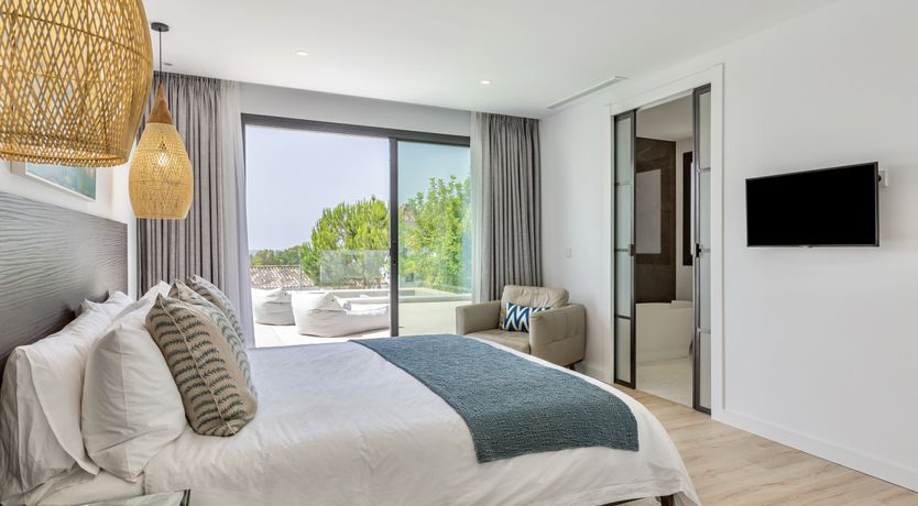 Photo of The Gold Horizon