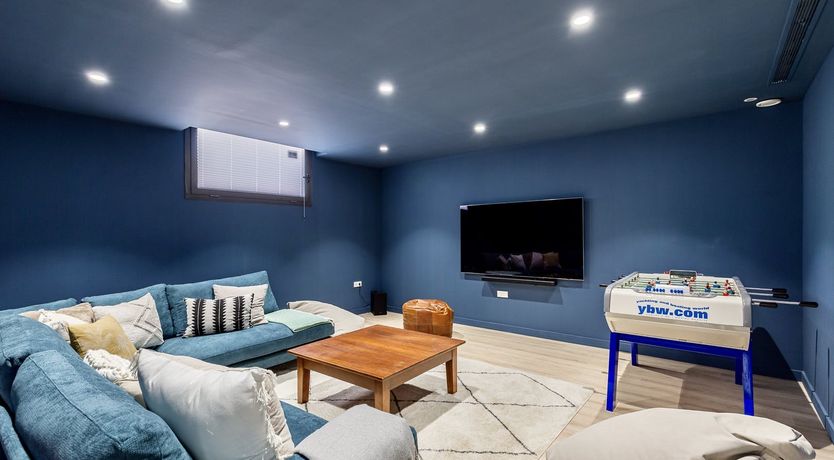 Photo of The Gold Horizon