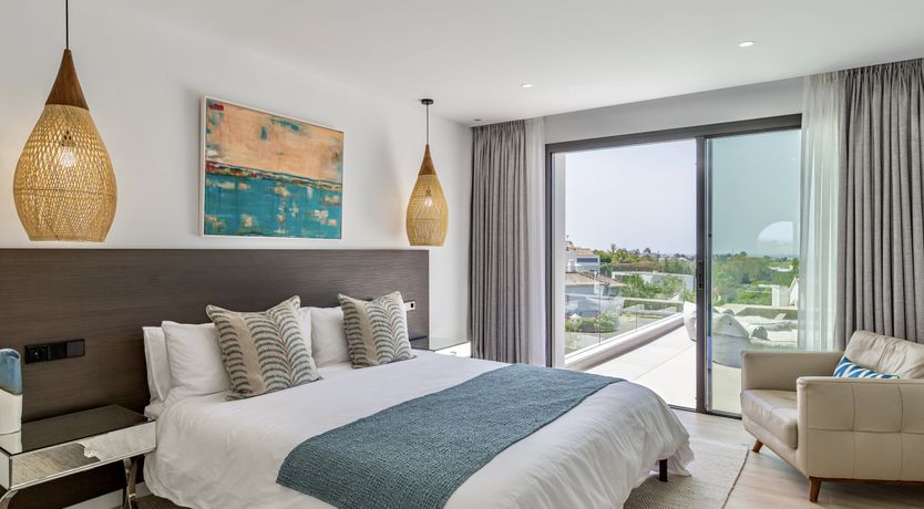 Photo of The Gold Horizon