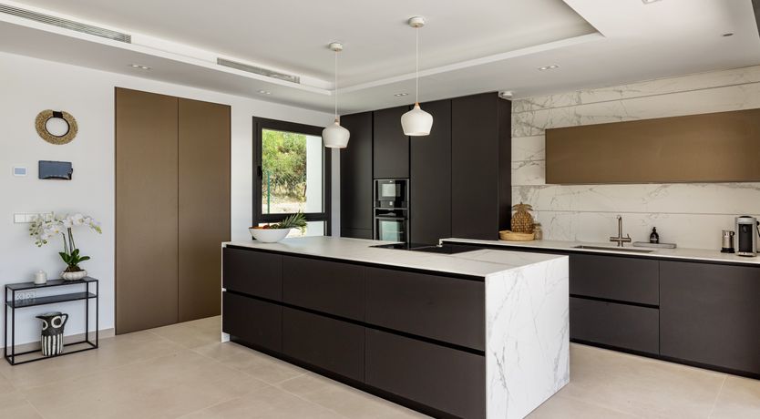 Photo of The Gold Horizon