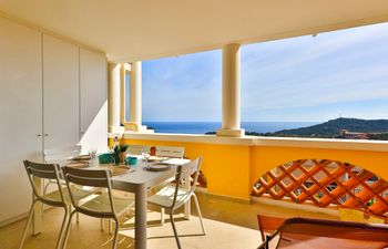 Esterel Elegance Holiday Home