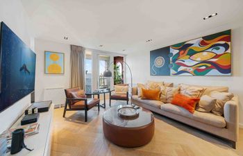 Chelsea Flower Holiday Home