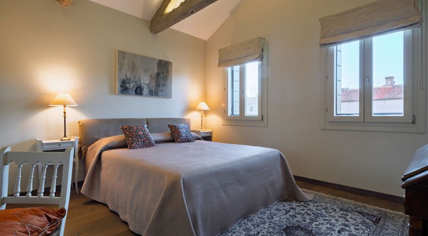 Photo of Venetian Splendor