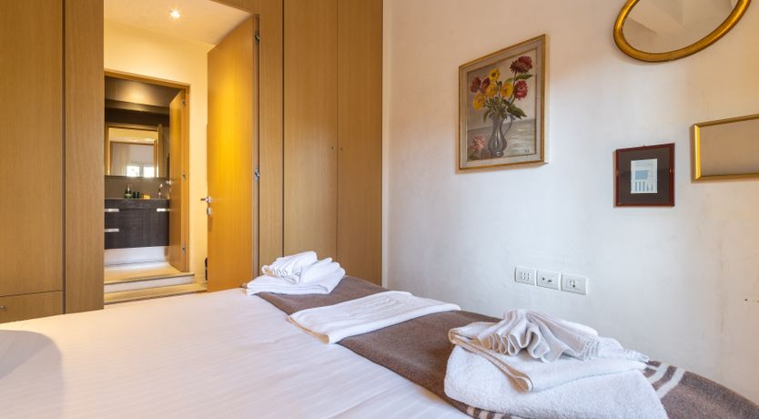 Photo of Vecchio Magnolia