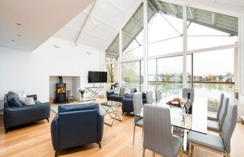 The Fisher King Holiday Home