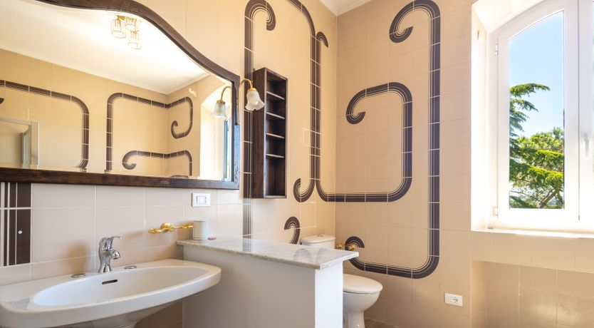 Photo of Chianti Elegance