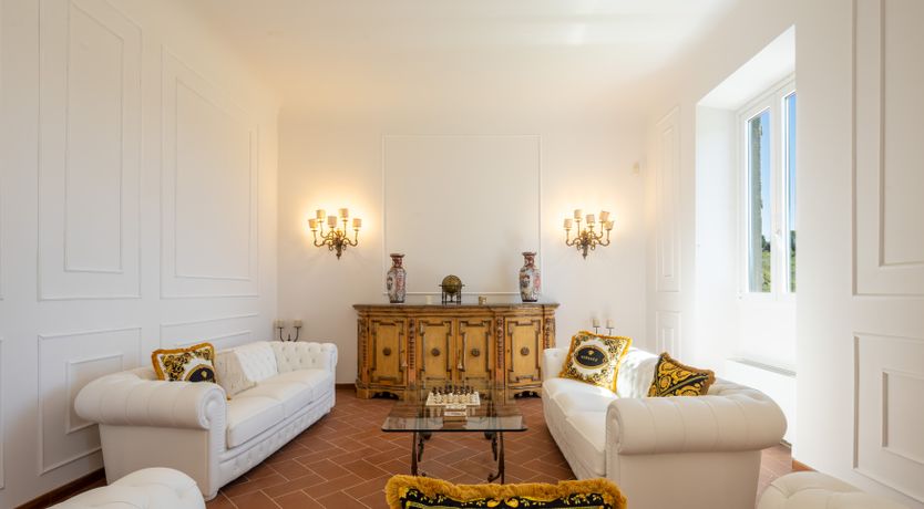 Photo of Chianti Elegance