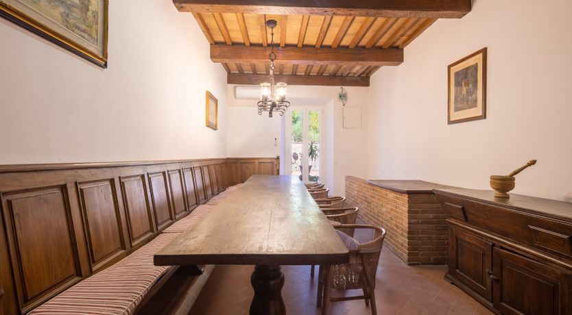 Photo of Chianti Elegance