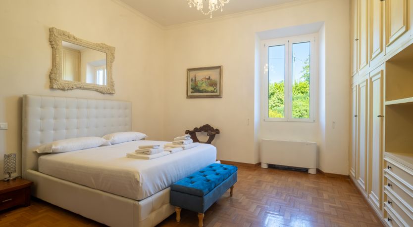 Photo of Chianti Elegance