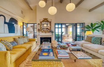 Côte de Lumière Holiday Home