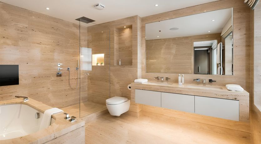 Photo of Regal Elegance