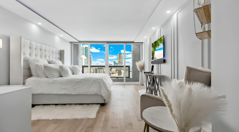 Photo of The Ocean Wave