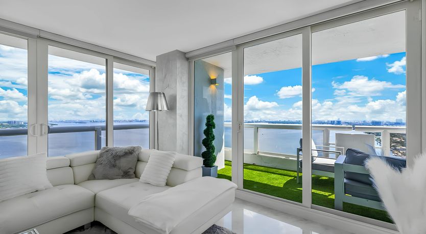 Photo of The Ocean Wave