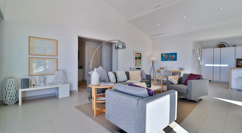 Photo of Riviera Hillside